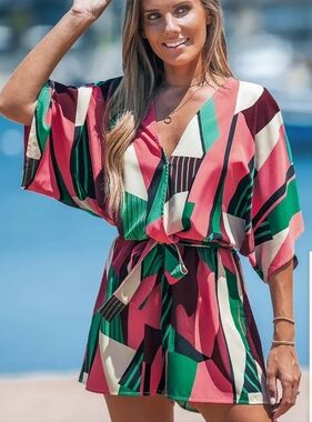 CupsheWomen's Abstract Geo Dolmanin Sleeve Belted Romper Shorts M